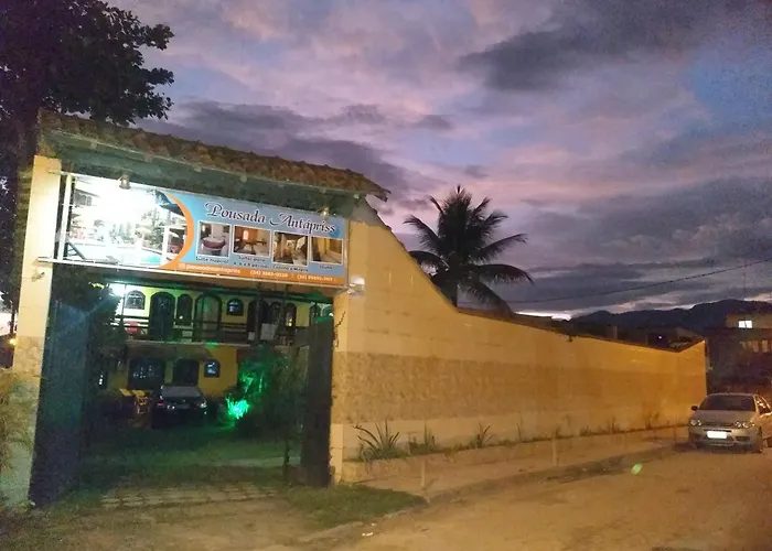 Hotel com parque aquático: Pousada Antåpriss